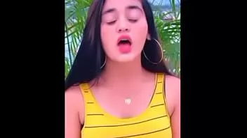 Oynat Hint 2. karısı, annesi ve me_ karısının annesiyle ilk kez seks!!!