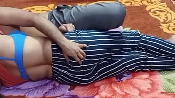 play Quente e sexy desi juicy bhabhi fodido por bf