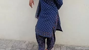 play Indian desi village bhabhi a été baisé avec son beau-frère d'une voix claire en hindi