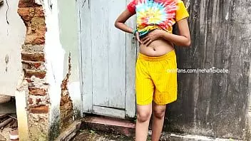 play कॉलेज लड़के के साथ भारतीय लड़की नेहा पहली बार आउटडोर भाड़ में जाओ