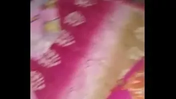 播放 印度maharasta饥渴的妻子和我谈论性她想要硬他妈的