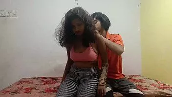 play সাউথ ইন্ডিয়ান কলেজের মেয়ে লুকানো ক্যামেরা দিয়ে আমাকে প্রলুব্ধ করছে