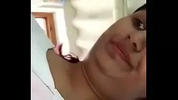 Odtwórz Swathi naidu lubi gotować ze swoim chłopakiem