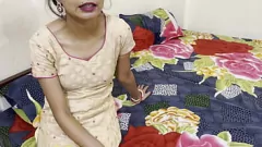 Odtwórz Ostre indyjskie odgrywanie ról: Desi Bhabhi Saarabhabhi6 żąda kutasa swojego Devara w hindi audio