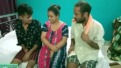 play 热熟女阿姨在激烈的印地语三人行与大鸡巴