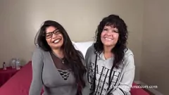 play Isabella Flames, milf latina fierbinte, este lovită într-o orgie de grup sălbatică