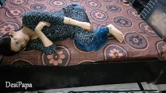 play Exotische Indiase vrouw in gepassioneerde hardcore romantiek en met sperma gevulde seks
