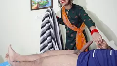 play Desi Maid无法获得我的隆起鸡巴-Indian Bhabhi性爱