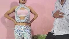 تشغيل لقاء الجنس في الهواء الطلق في بهابهي مع صديق الأخ