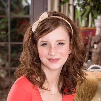 Pornoster Lily Moon